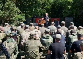 Главный редактор Дмитрий Макаренко продолжает присылать нам видеоматериалы о том как проходит его командировка