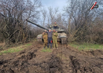 Доставили гуманитарку нашим танкистам из 291 полка