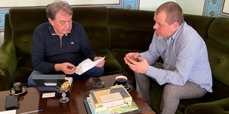 Встреча председателя Российского детского фонда Дмитрия Лиханова с главным редактором «Журналисты России»