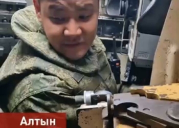 “Дома ждут девушка, братья, сёстры. Моя семья”.