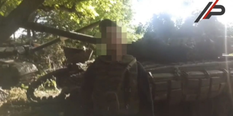 Наш боец Монако от лица всех танкистов из 291 полка поздравляет всех с Днём России!