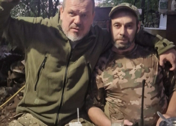 Дмитрий Макаренко встретил легендарного танкиста на передовой