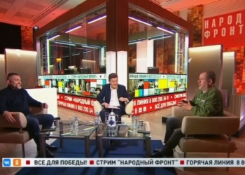 РОССИЙСКИЙ ДРОН ЗА 50 ТЫСЯЧ РУБЛЕЙ УНИЧТОЖАЕТ АМЕРИКАНСКУЮ БРОНЕМАШИНУ ЗА ТРИ МИЛЛИОНА ДОЛЛАРОВ