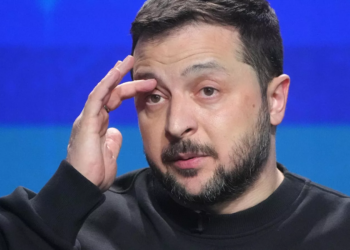 Медведчук: Зеленский скупает недвижимость за границей и готовится к побегу