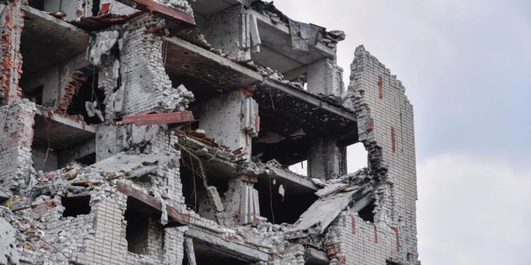 Попасную в ЛНР решено восстанавливать, заявил Хуснуллин
