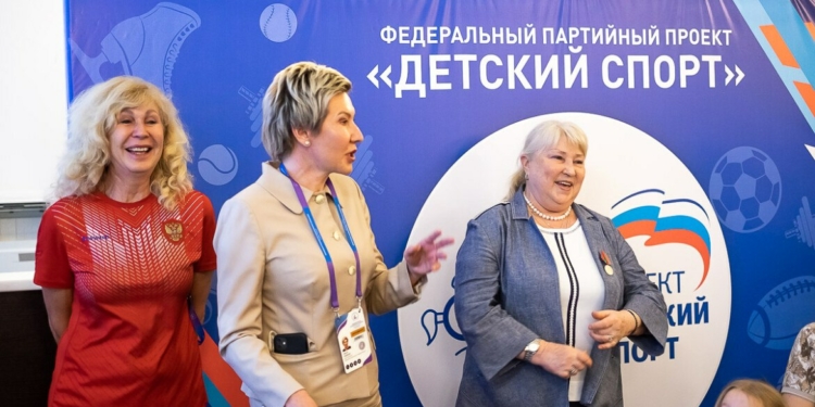 В шестой раз в Казани прошел отбор в школу Татьяны Покровской по синхронному плаванию