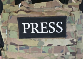 Говоря о профессии журналиста, мы часто забываем об опасностях, с которыми она связана. Особенно для журналистов, работающих на линии боевого соприкосновения.