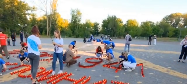 Представители Народного фронта привезли частицу Вечного огня в Луганск