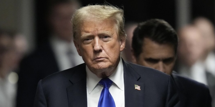 Трамп обсудит с Россией урегулирование украинского кризиса, заявил Вэнс
