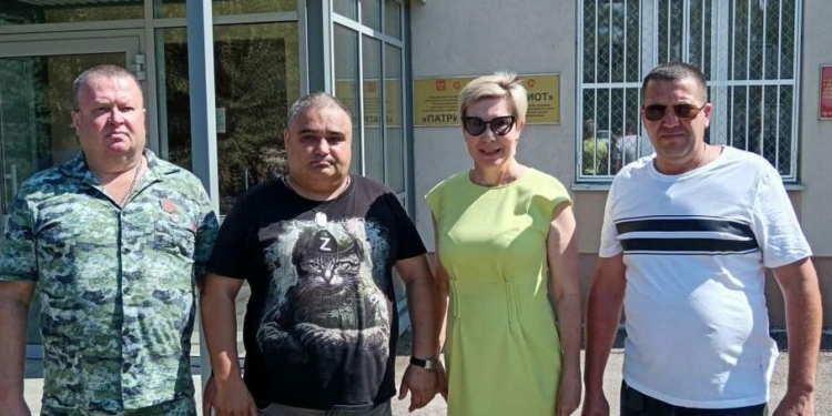 Ольга Ивановна Павлова  сегодня проводила в зону СВО бойцов с позывными Ганди и Кот.