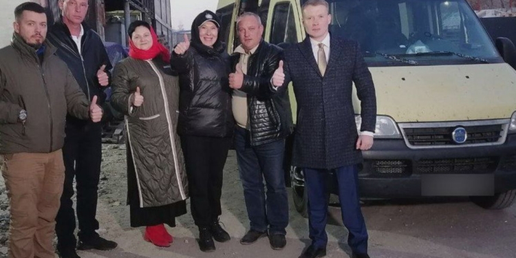 Ольга Павлова: «Мы передаем нашим бойцам тепло своих сердец»