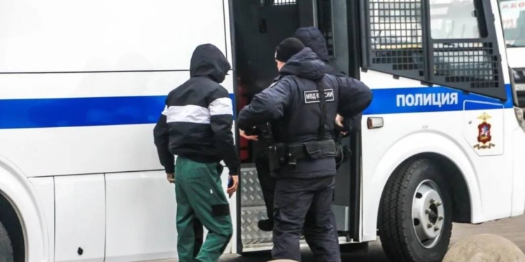 В Балашихе оперативники вместе с сотрудниками военного следственного управления пресекли деятельность нелегального хостела