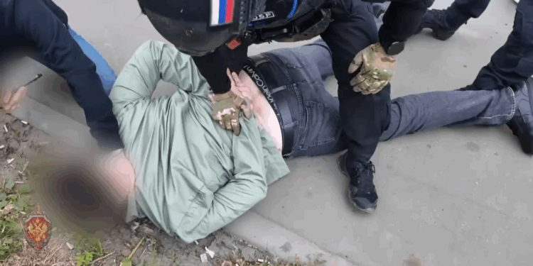 В Москве задержан пособник группы мошенников, действующий в интересах Украины