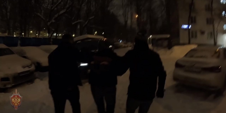 УФСБ России по городу Москве и МО  во взаимодействии с МВД России пресечена преступная деятельность гражданина России, который публично призывал к осуществлению действий,направленных против безопасности государства.